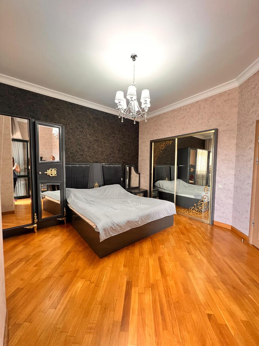 Satılır 4 otaqlı yeni tikili 160 m² — Mənzil, Bakı (12)