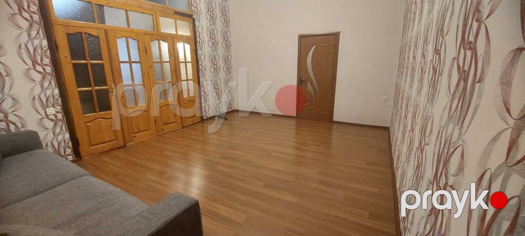 Satılır 2 otaqlı köhnə tikili 76 m² — Mənzil, Bakı (3)