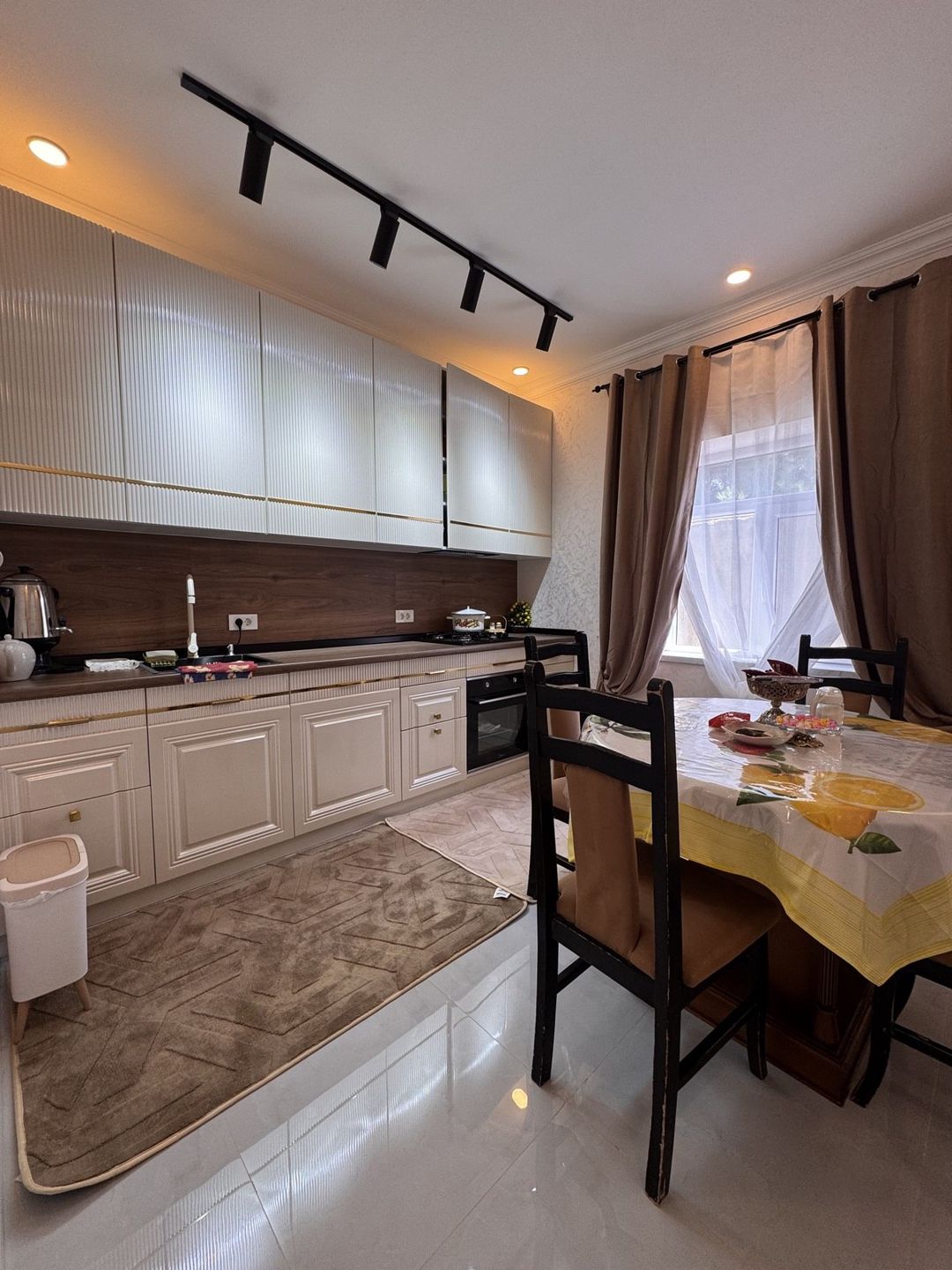 İcarəyə verilir 5 otaqlı həyət evi/bağ evi 230 m² — Ev, villa, Bakı (12)