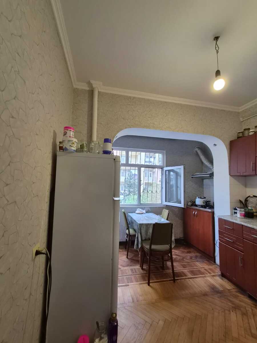 Satılır 4 otaqlı köhnə tikili 100 m² — Mənzil, Bakı (6)