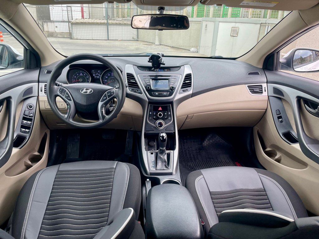 Hyundai Elantra, 1.8 L, 2015 il, 172 398 km — Avtomobillər, Bakı (11)