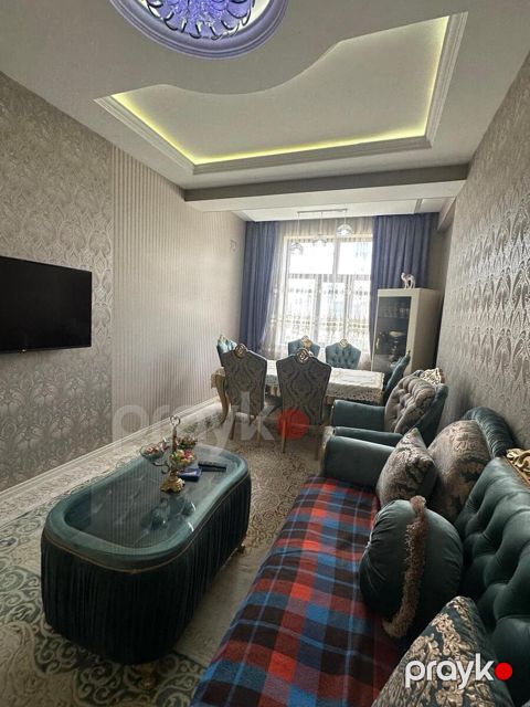 Satılır 4 otaqlı yeni tikili 130 m²