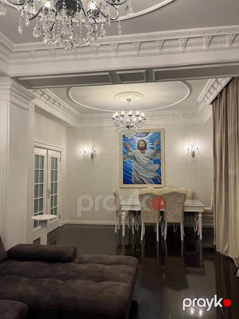 İcarəyə verilir 3 otaqlı yeni tikili 130 m²
