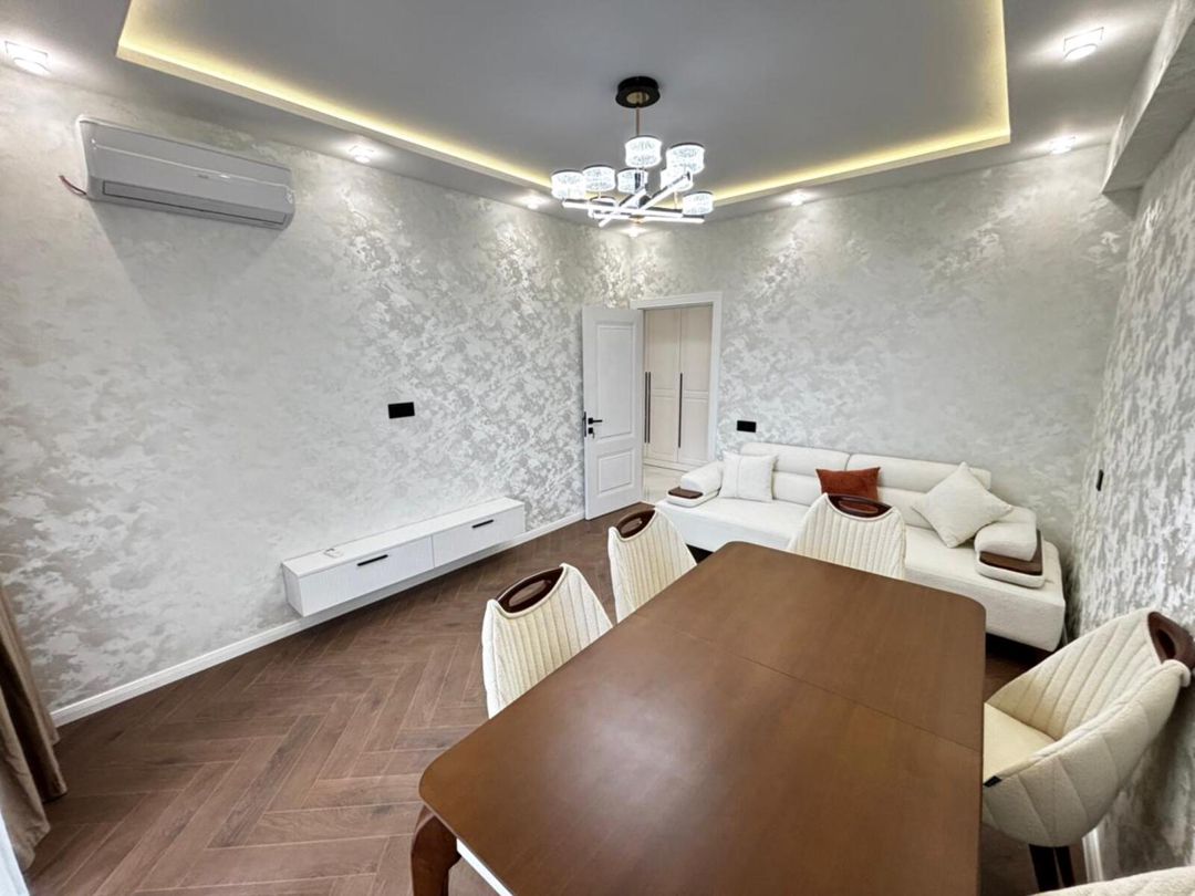 Satılır 3 otaqlı yeni tikili 80 m² — Mənzil, Bakı (2)