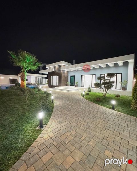 İcarəyə verilir 5 otaqlı həyət evi/bağ evi 358 m²
