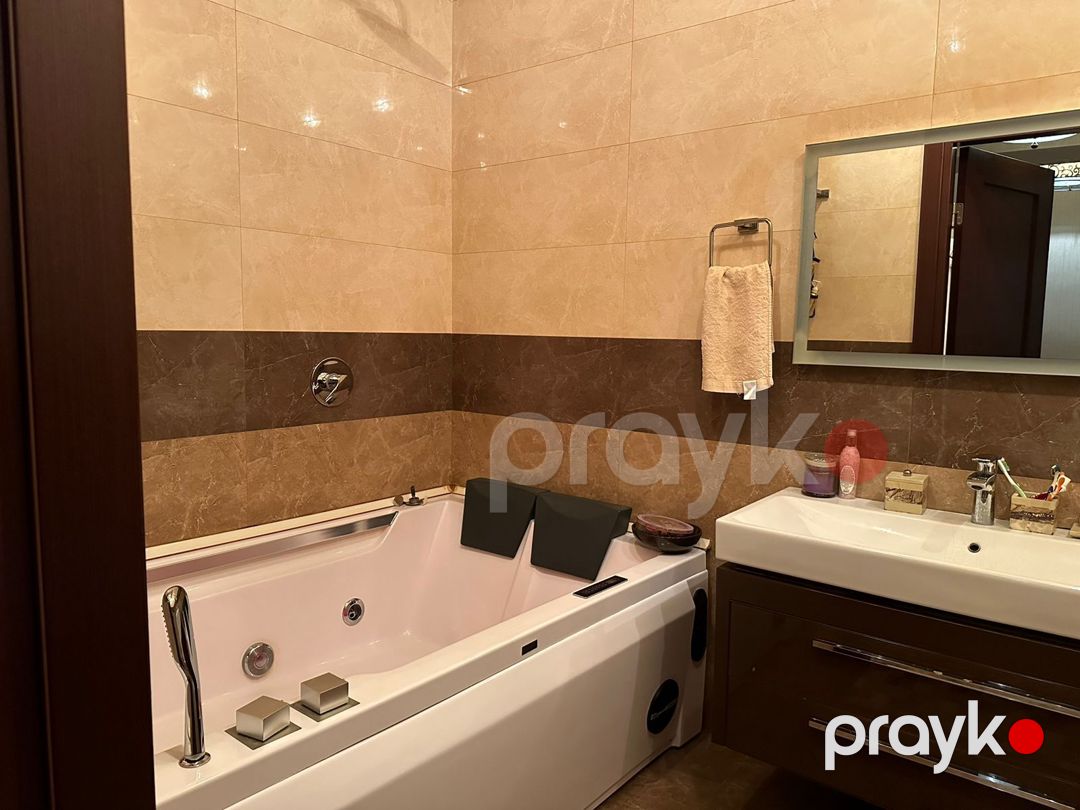 Satılır 4 otaqlı yeni tikili 190 m² — Mənzil, Bakı (11)