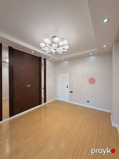 Satılır 3 otaqlı köhnə tikili 73 m²