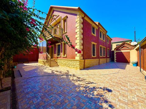 İcarəyə verilir 5 otaqlı həyət evi/bağ evi 250 m² — Bakı