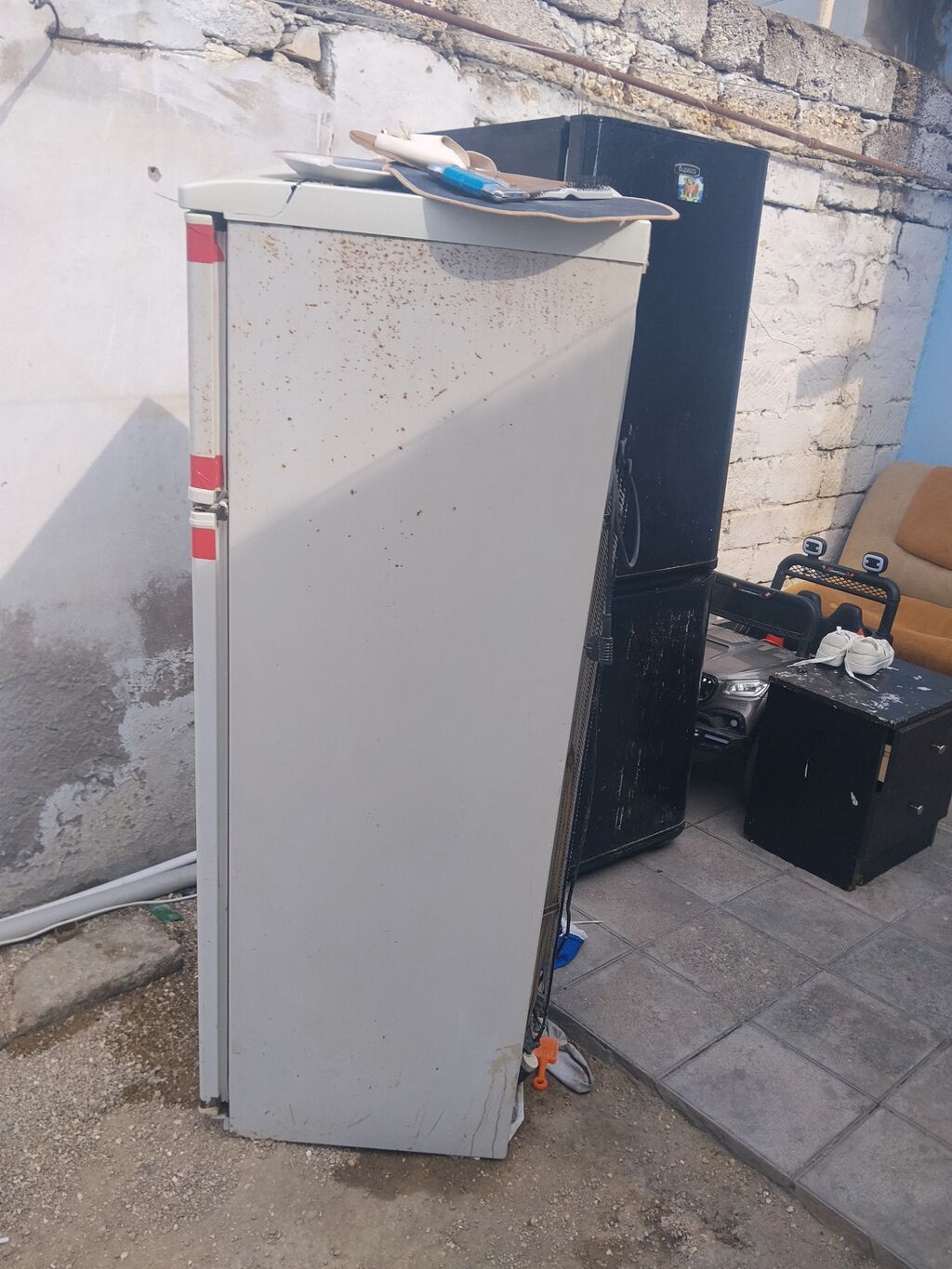 İkiqapılı məişət soyuducusu - Üst kamera – dondurucu, alt kamera — Soyuducular, Digah (2)