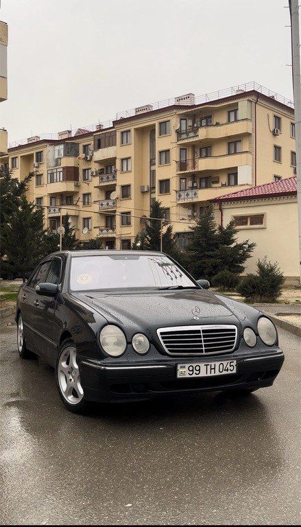 Mercedes E 270, 2.7 L, 2000 il, 880 000 km — Bakı