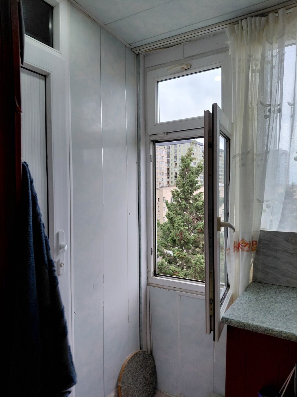 Kirayə üçün 1 otaqlı, əşyalı mənzil - Geniş, işıqlı otaq: iki — Daşınmaz əmlak, Bakı (10)