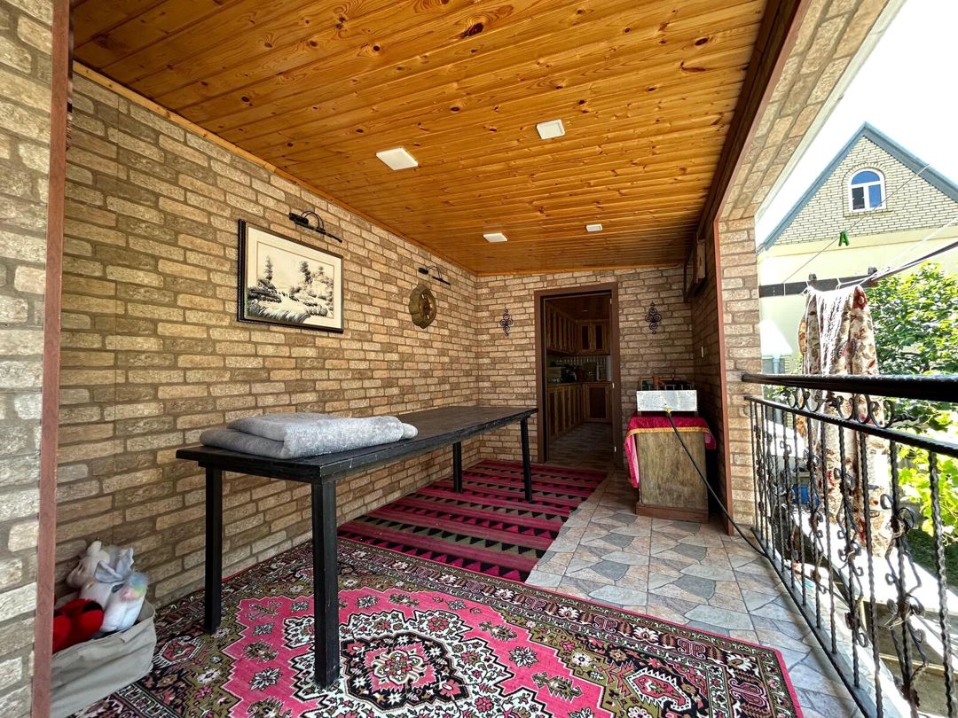 Satılır 4 otaqlı həyət evi/bağ evi 250 m² — Ev, villa, Bakı (10)