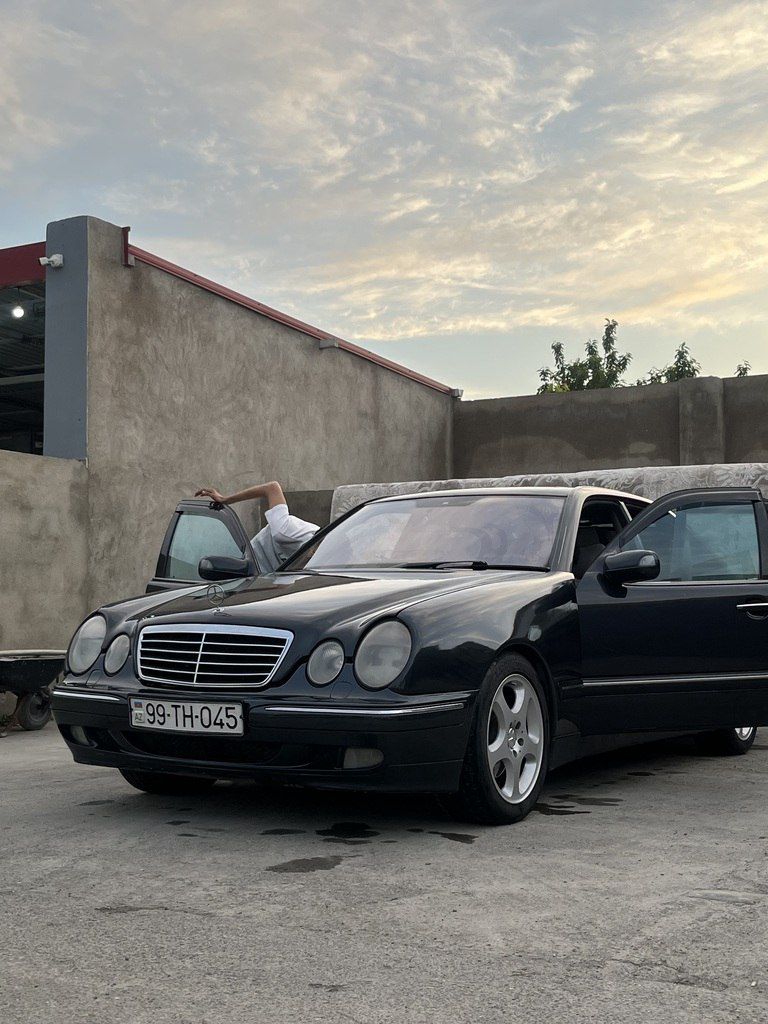 Mercedes E 270, 2.7 L, 2000 il, 880 000 km — Avtomobillər, Bakı (4)