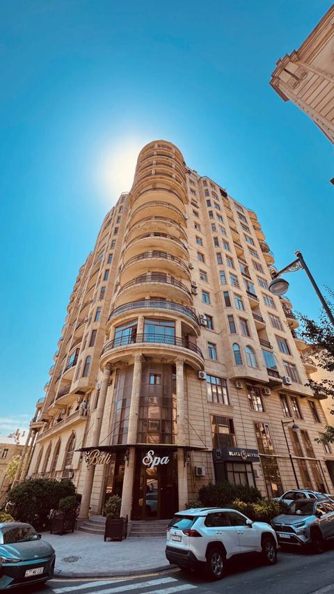 Satılır 3 otaqlı yeni tikili 120 m² — Bakı