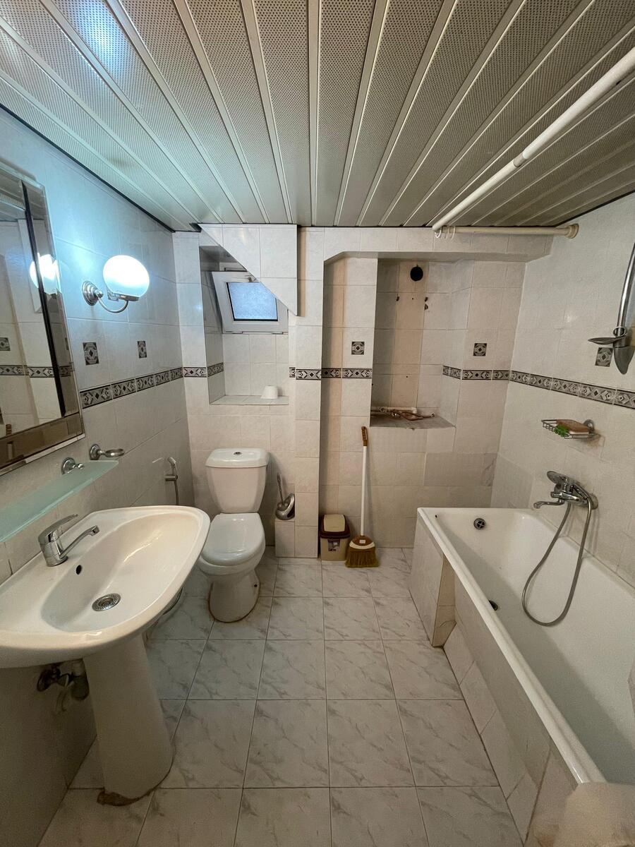 İcarəyə verilir 1 otaqlı köhnə tikili 50 m² — Mənzil, Bakı (9)
