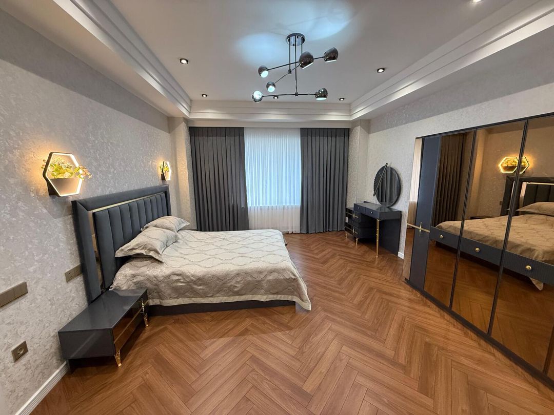 İcarəyə verilir 4 otaqlı yeni tikili 140 m² — Mənzil, Bakı (10)