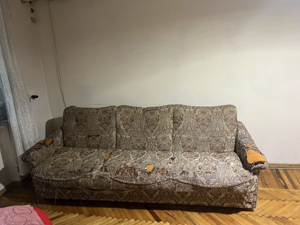 Klassik naxışlı yumşaq mebel dəsti - Tərkib: 3 yerlik divan + 2 ədəd — Mebel, Bakı (2)