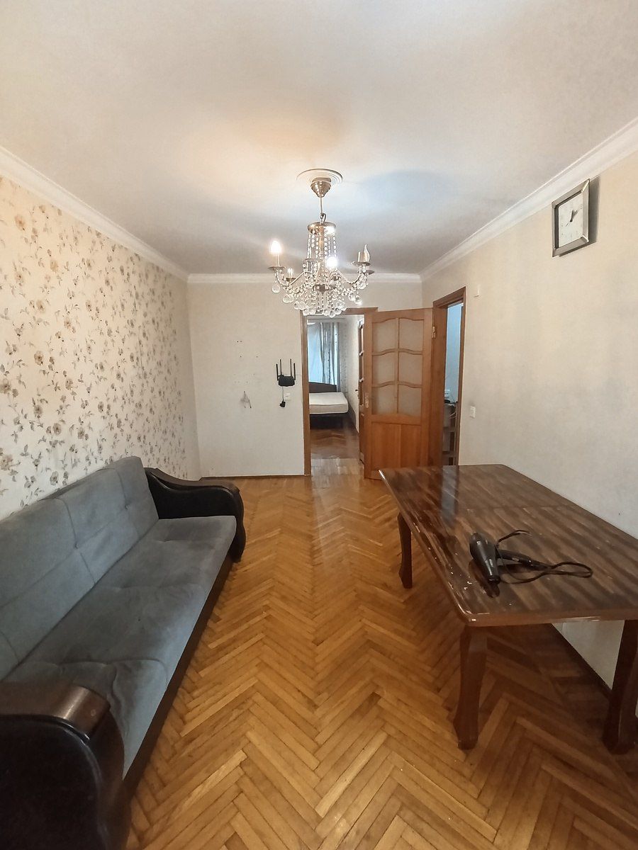İcarəyə verilir 3 otaqlı köhnə tikili 65 m² — Mənzil, Bakı (2)