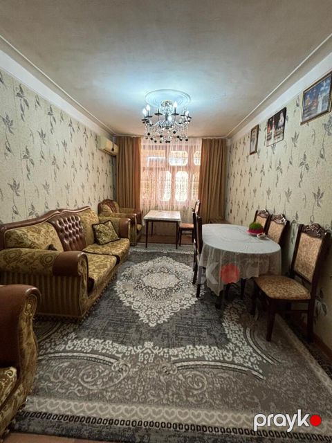 4-otaqlı mənzil, Gəncə pr., 110 m²