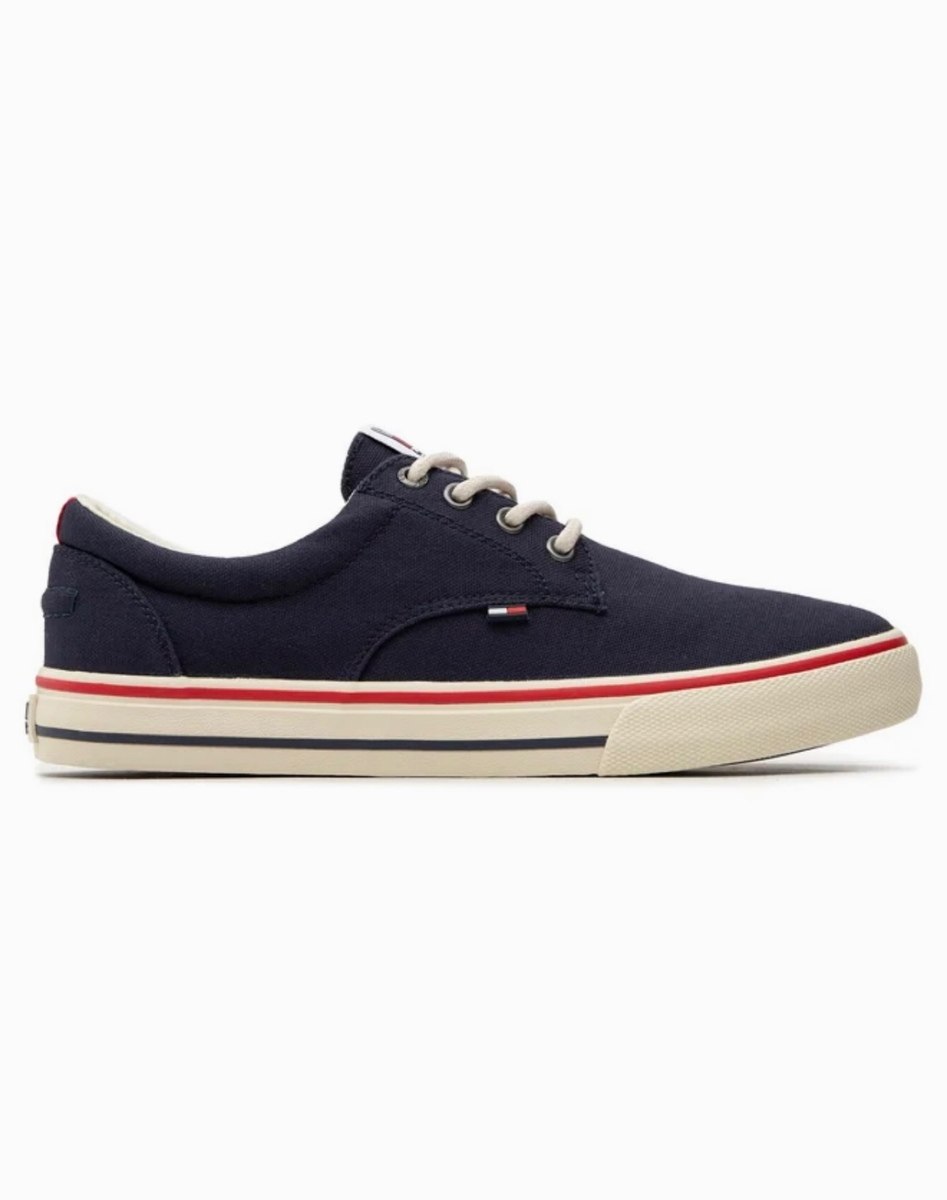 Ked Tommy Hilfiger — Şəxsi əşyalar, Bakı (5)