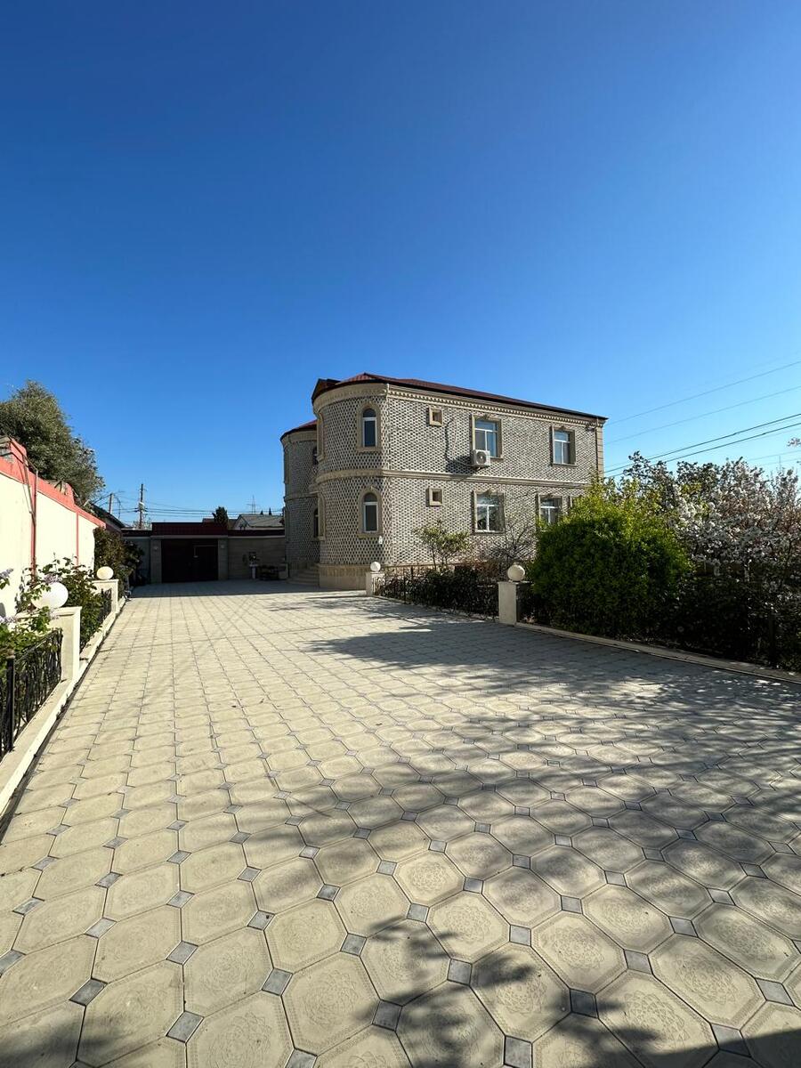 Satılır 6 otaqlı həyət evi/bağ evi 300 m² — Ev, villa, Bakı (5)