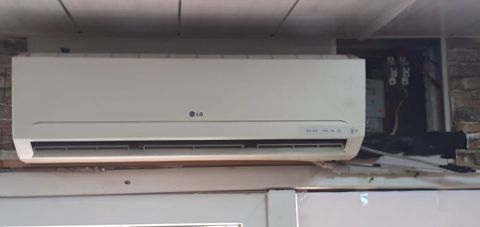 45 kv² LC kondisioneri tam işlək vəziyyətdə 320 azn satılır Ünvan — Bakı