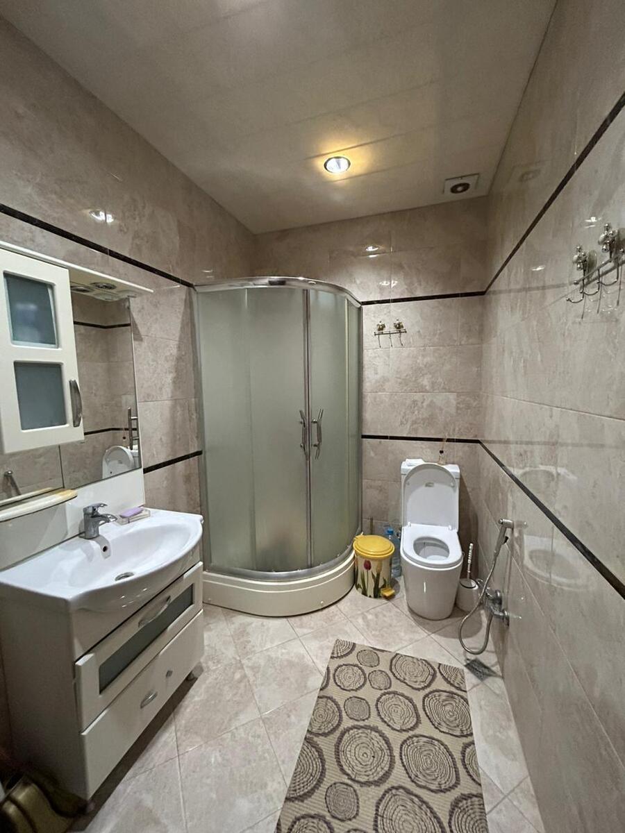 İcarəyə verilir 3 otaqlı yeni tikili 110 m² — Mənzil, Bakı (10)