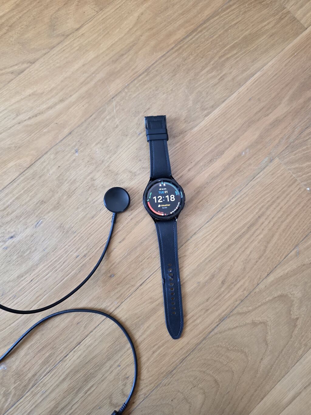 Samsung Galaxy Watch6 Classic 47 mm— qutu ilə hec bir problemi yoxdur — Aksesuarlar, Bakı (3)