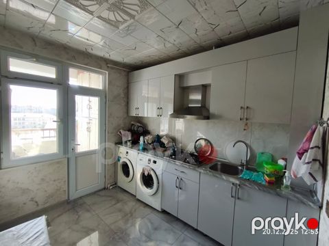 Satılır 5 otaqlı köhnə tikili 110 m²
