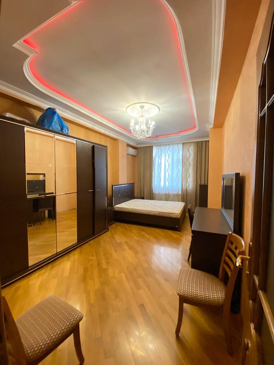 İcarəyə verilir 3 otaqlı yeni tikili 110 m² — Mənzil, Bakı (3)