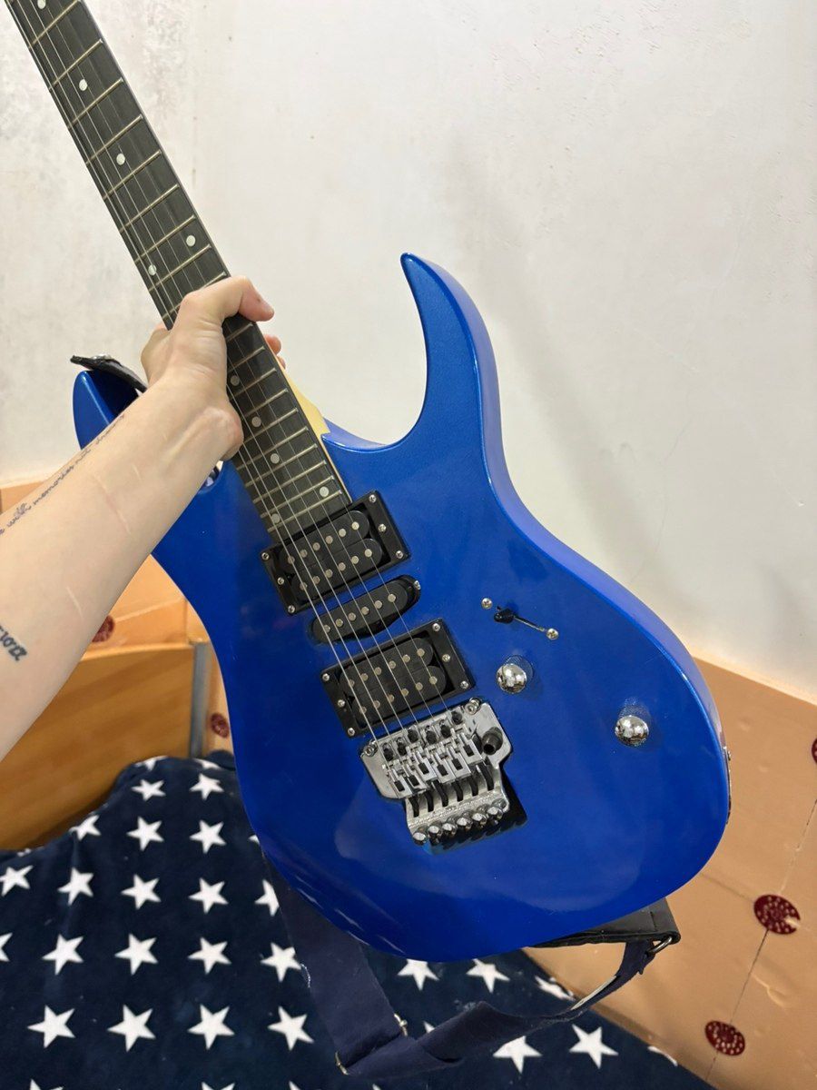 Elektro gitara — Musiqiə alətləri, Bakı (3)