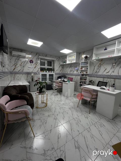 Satılır obyekt 53 m²
