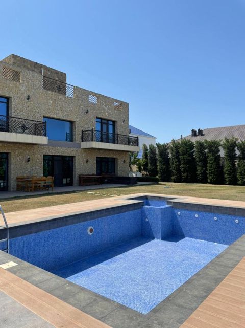 İcarəyə verilir 6 otaqlı həyət evi/bağ evi 290 m² — Bakı