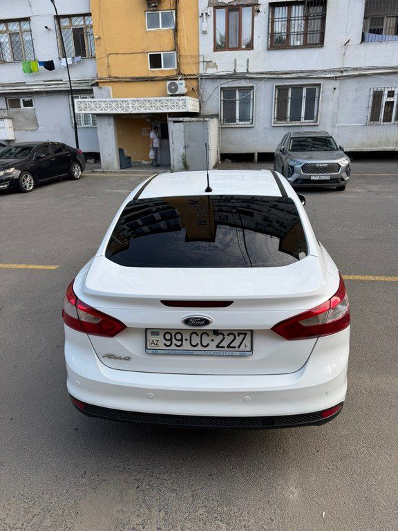 Ford Focus, 1.6 L, 2013 il, 154 198 km — Avtomobillər, Bakı (6)