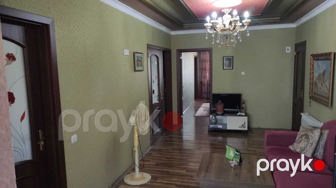 Satılır 8 otaqlı köhnə tikili 200 m² — Mənzil, Bakı (6)