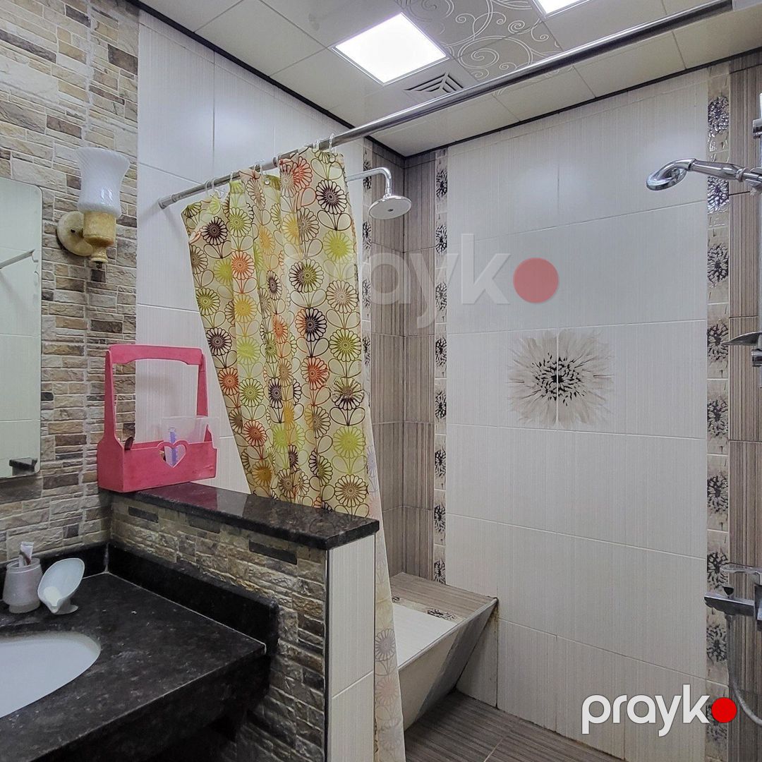Satılır 4 otaqlı köhnə tikili 110 m² — Mənzil, Bakı (10)