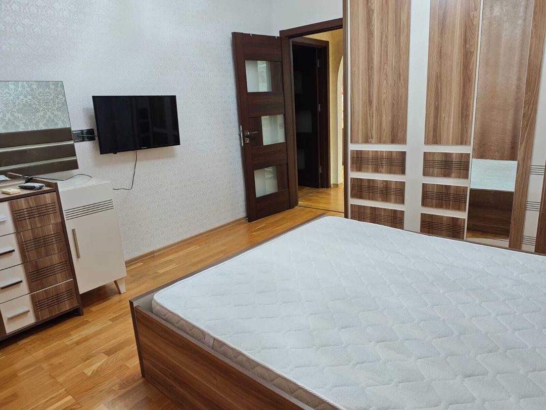 İcarəyə verilir 3 otaqlı yeni tikili 110 m² — Mənzil, Bakı (8)