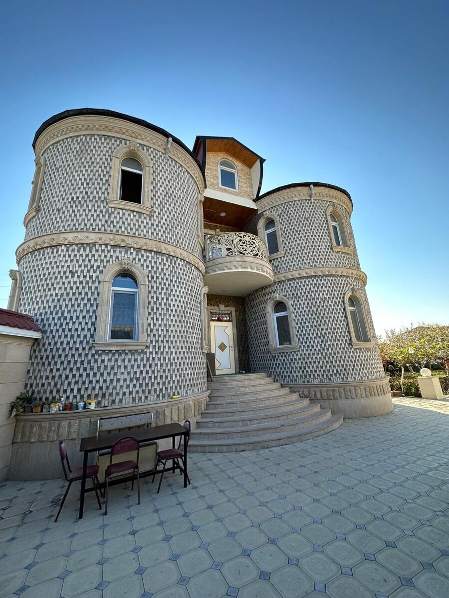 Satılır 6 otaqlı həyət evi/bağ evi 300 m² — Ev, villa, Bakı (3)