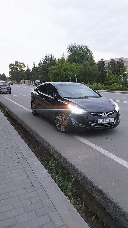 Hyundai Elantra, 1.6 L, 2015 il, 170 000 km — Bakı