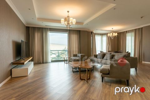 İcarəyə verilir 3 otaqlı yeni tikili 335 m²