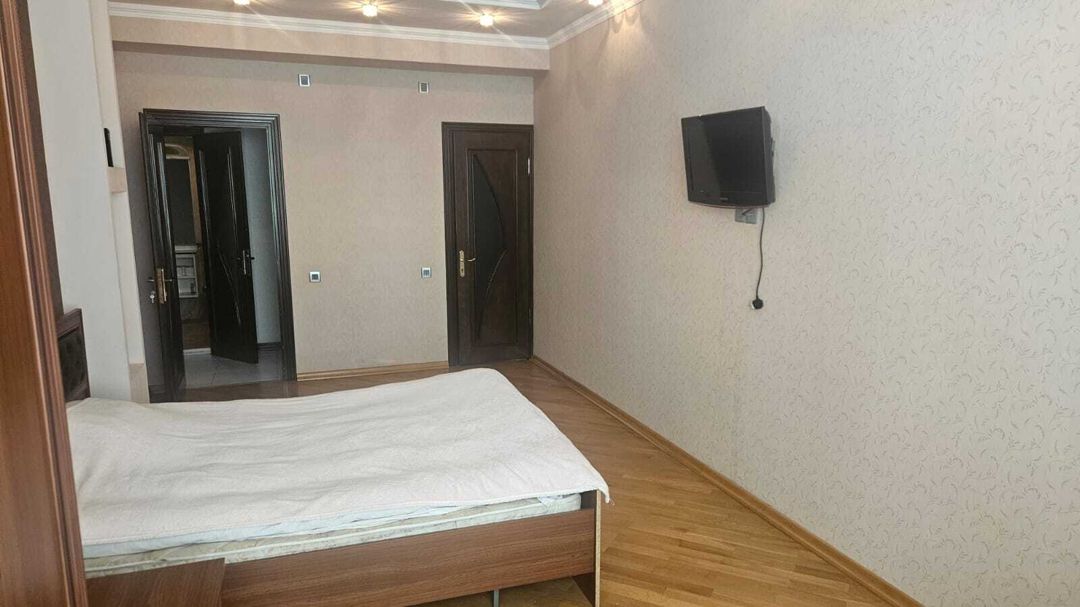 Satılır 4 otaqlı yeni tikili 170 m² — Mənzil, Bakı (7)