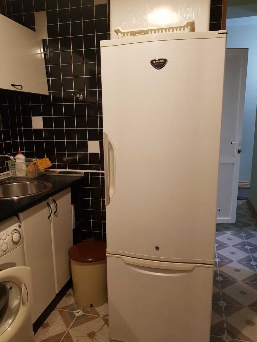 Satılır 4 otaqlı köhnə tikili 106 m² — Mənzil, Bakı (2)