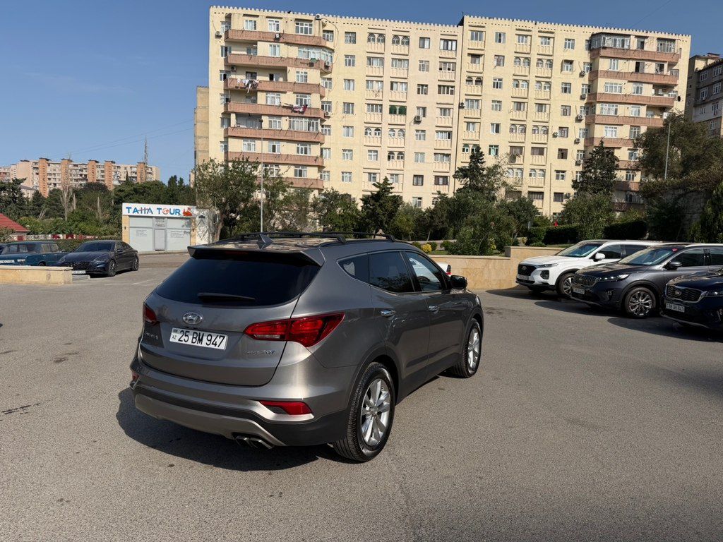 Hyundai Santa Fe, 2.0 L, 2017 il, 179 196 km — Avtomobillər, Bakı (12)