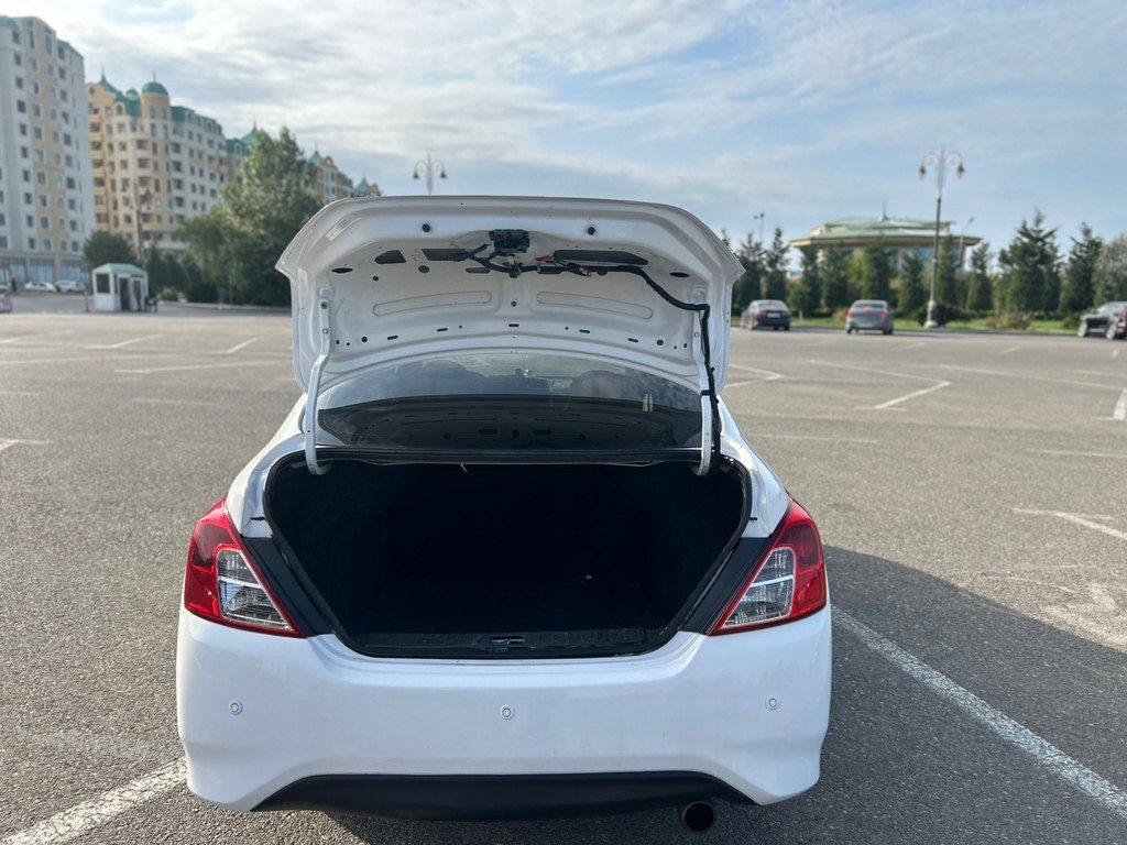 Nissan Sunny, 1.5 L, 2014 il, 270 000 km — Avtomobillər, Bakı (8)