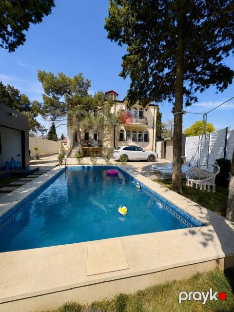 Satılır 6 otaqlı həyət evi/bağ evi 250 m²