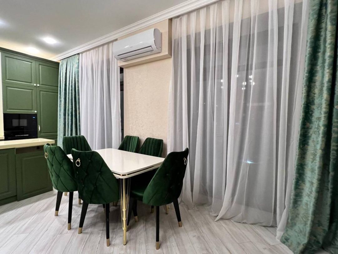 İcarəyə verilir 3 otaqlı yeni tikili 110 m² — Mənzil, Bakı (7)