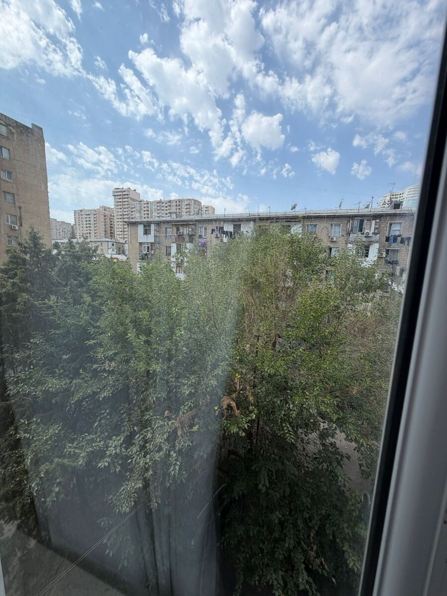 Satılır 3 otaqlı köhnə tikili 70 m² — Mənzil, Bakı (3)