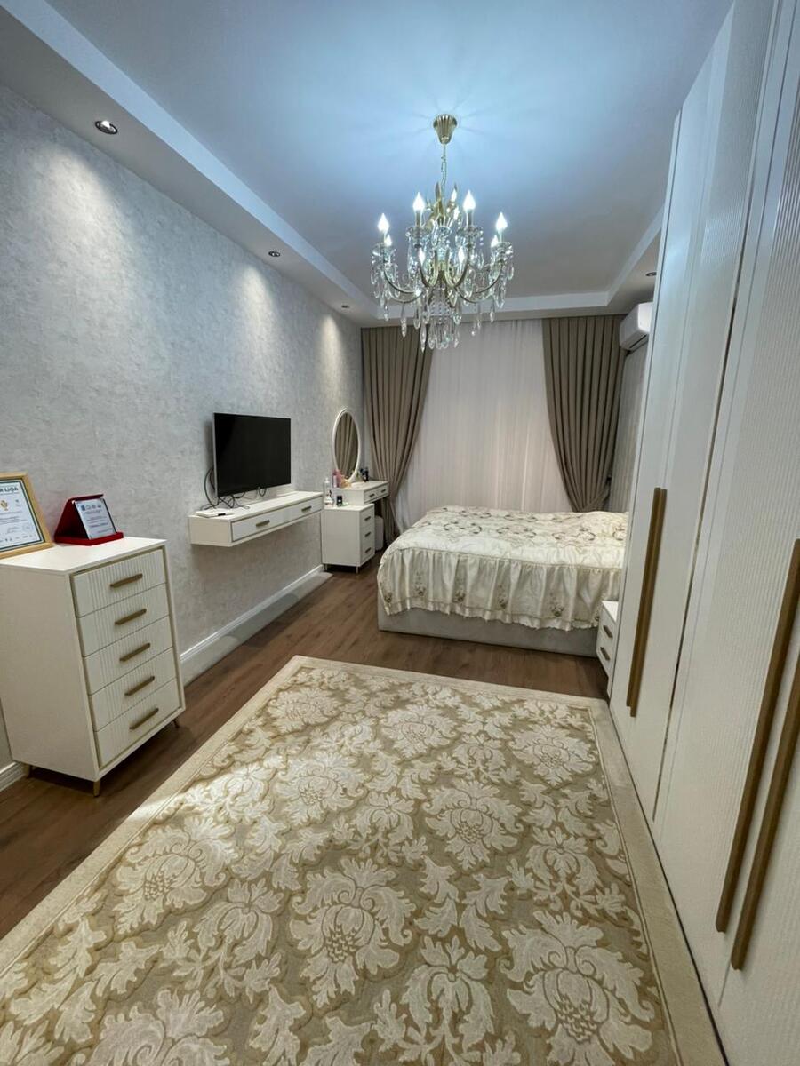 Satılır 4 otaqlı yeni tikili 192 m² — Mənzil, Bakı (8)
