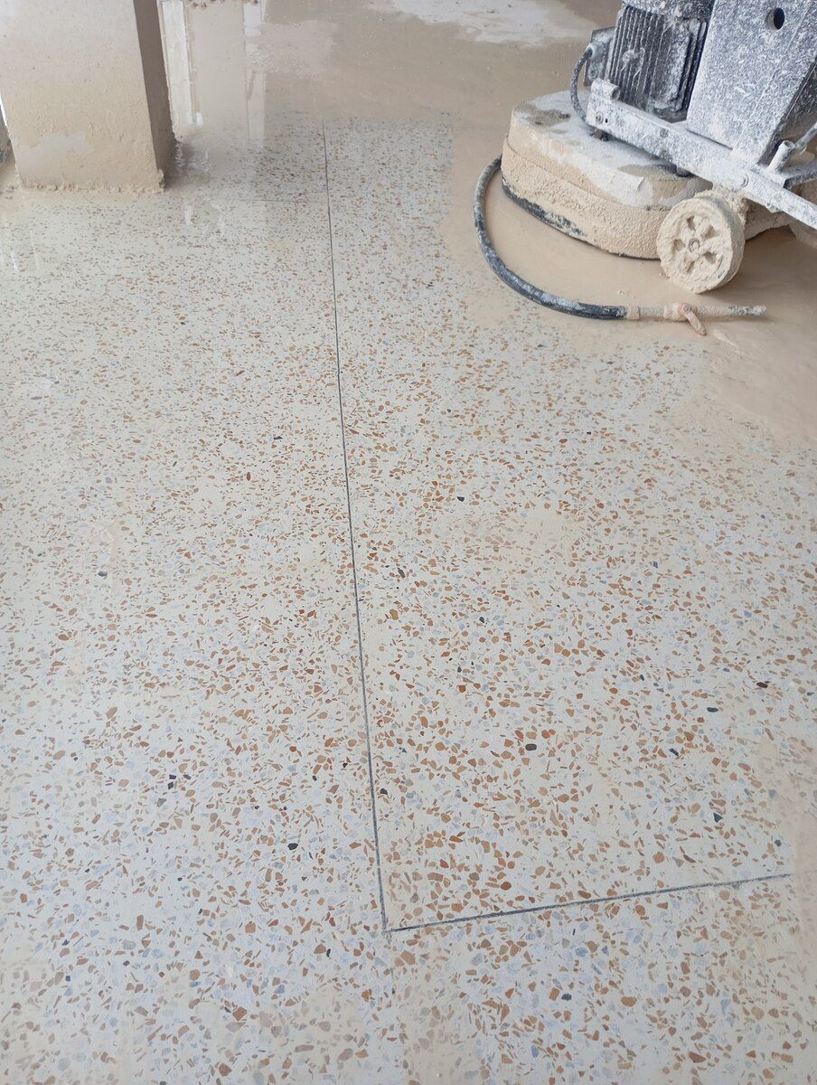 Beton yonma, boyama, laklama, şəkilləndirmə xidməti — Təmir və inşaat, Bakı (7)