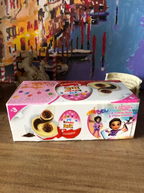 Kinder joy qutusu — Bakı